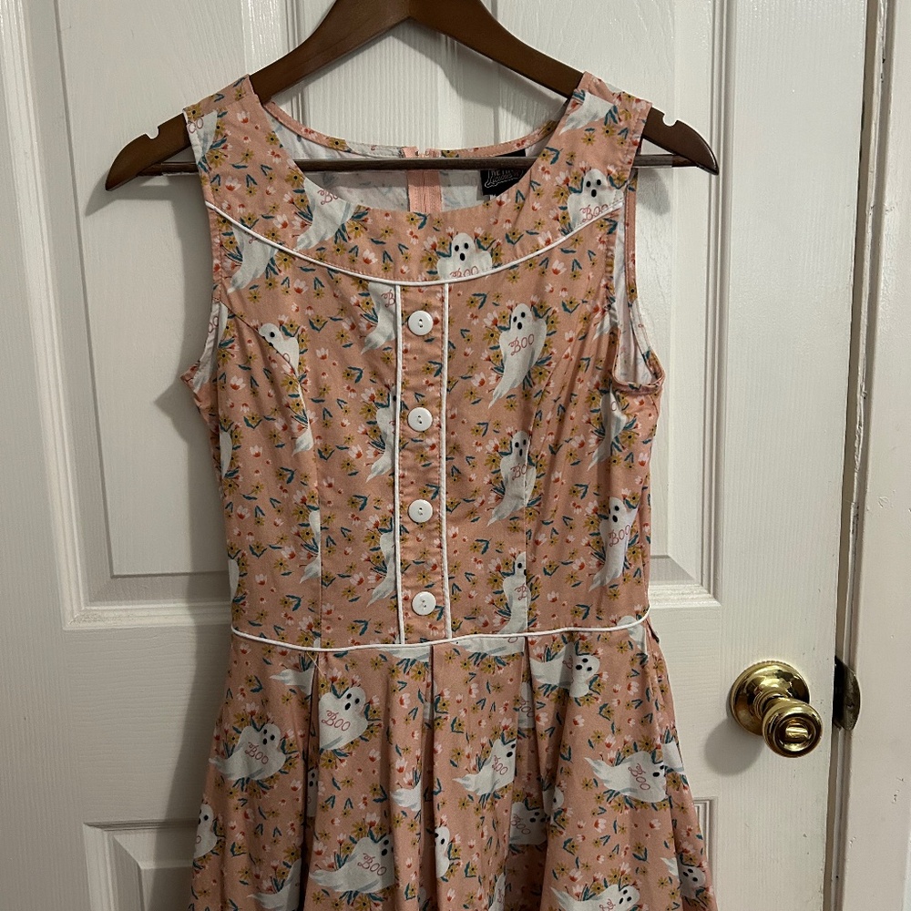 Retrofits Elizabeth Dress in Boo Ghosts Ghost Dress Pink